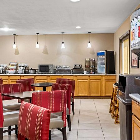 Comfort Inn Worland Hwy 16 To Yellowstone Eksteriør bilde
